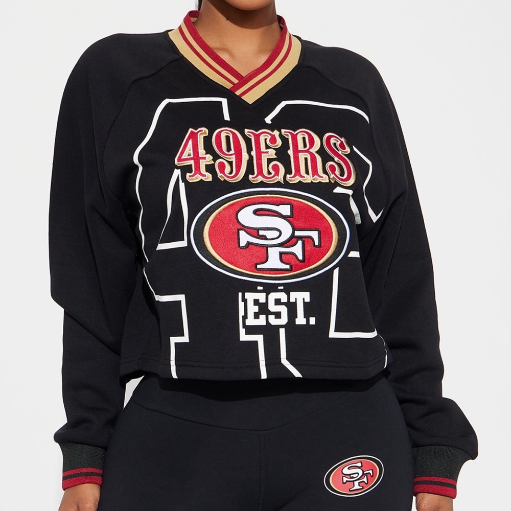 Fashion Nova Black and Red 49ers Women's Jersey Top